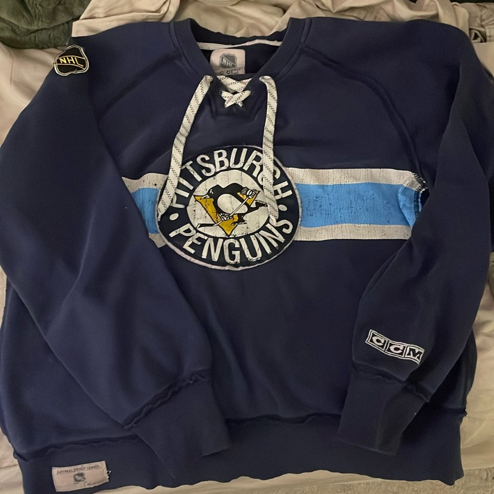 pittsburgh penguins vintage crewneck